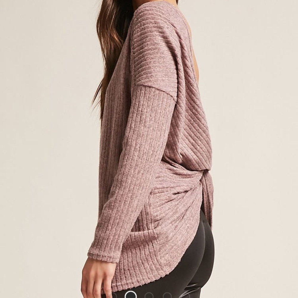 Ribbed Twist Back Top
